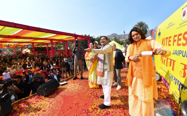 মকর সংক্রান্তিতে জলমহলে ঘুড়ি ওড়ানোর উৎসবের সূচনা করলেন মুখ্যমন্ত্রী ভজনলাল শর্মা