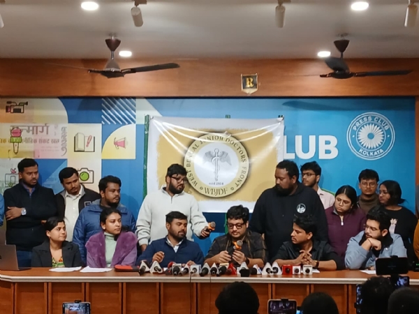 প্রেস ক্লাব, কলকাতায় এক সাংবাদিক সম্মেলনের দৃশ্য