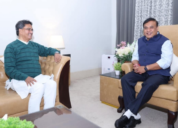 আগরতলায় ত্রিপুরার মুখ্যমন্ত্রী এবং অসমের মুখ্যমন্ত্রী