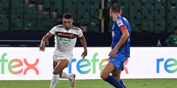 আইএসএল গোল্ডেন বুট বিজয়ী আজারাই নর্থইস্ট ইউনাইটেড ছেড়ে পার্সিজা জাকার্তায় যোগ দিলেন