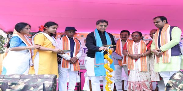 মানবিক মূল্যবোধে সমৃদ্ধ শিক্ষাই সমাজে প্রতিষ্ঠার পথ দেখায় : মুখ্যমন্ত্রী