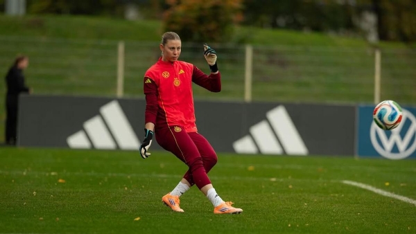 বর্ণবাদী মন্তব্যের জন্য লিভারপুল গোলরক্ষককে ছয় ম্যাচের জন্য  নিষিদ্ধ করেছে এফএ