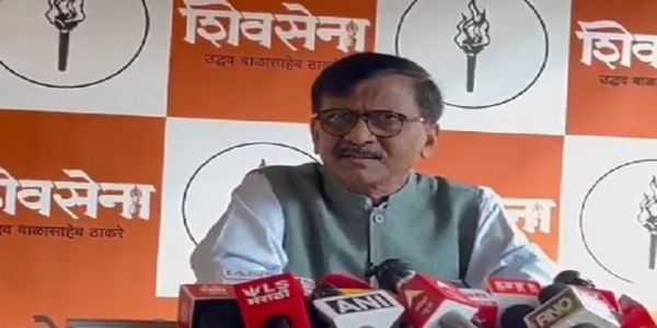 তাজ হোটেলকে জেলে পরিণত করেছেন একনাথ শিন্ডে, তোপ রাউতের
