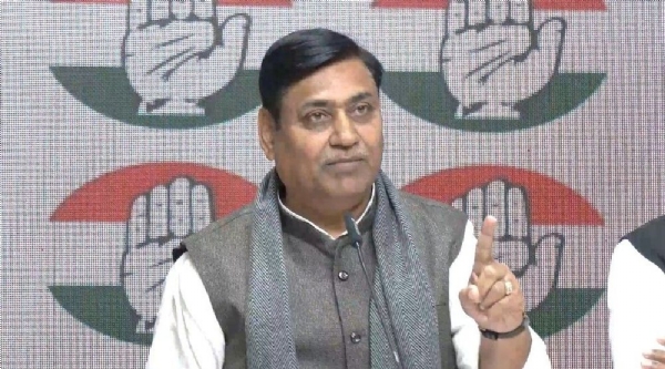 জালিয়াতি করে ভোটার তালিকা থেকে নাম বাদ দেওয়া হচ্ছে, নিশানা কংগ্রেসের