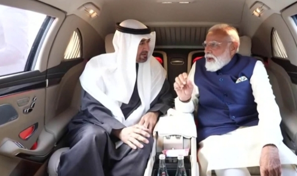 ভারত সফরে নাহিয়ান, বিমানবন্দরে স্বাগত প্রধানমন্ত্রী মোদীর