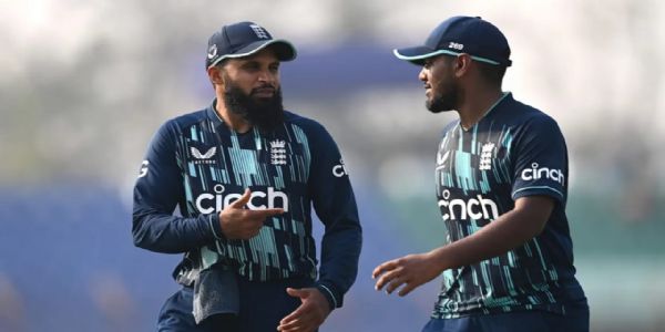 অবশেষে ভারতের ভিসা পেলেন ইংল্যান্ডের দুই ক্রিকেটার