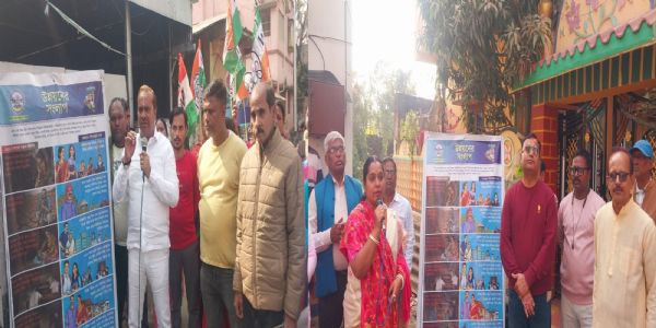 উন্নয়নের পাঁচালি নিয়ে দুয়ারে তৃণমূল, পাল্টা সভা-মিছিলে মাঠে নামছে বিজেপি