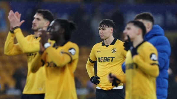 প্রিমিয়ার লিগে নিউক্যাসলের সাথে গোলশূন্য ড্র করেছে রিসার্জেন্ট উলভস