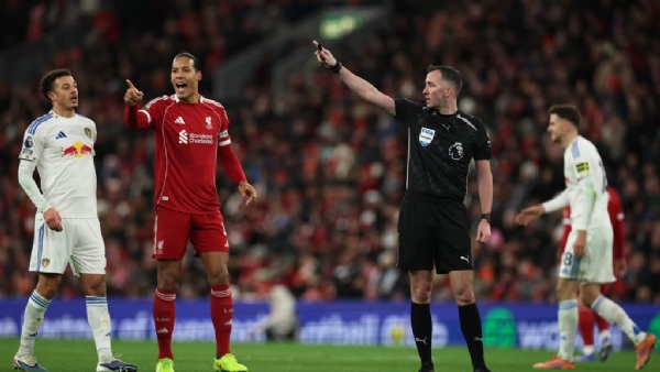 ইংলিশ ফুটবল লিগ:  ঘরের মাঠে বছরের প্রথম দিনেই হোঁচট খেল লিভারপুল