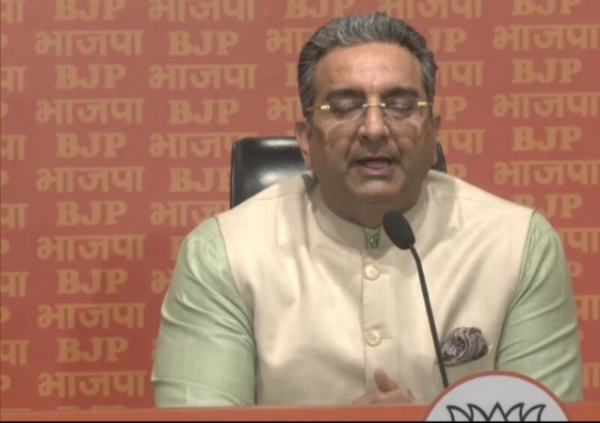 গৌরব ভাটিয়া