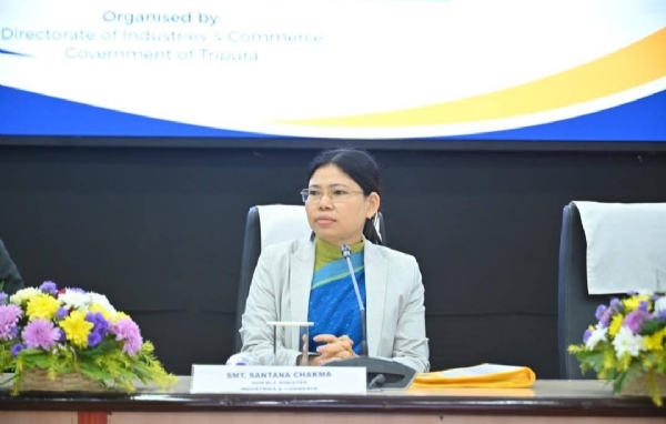 মন্ত্রী সান্ত্বনা চাকমা