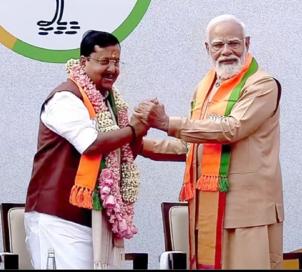 জাতীয় সভাপতির দায়িত্ব গ্রহণ নিতিন নবীনের, প্রশংসা প্রধানমন্ত্রীর