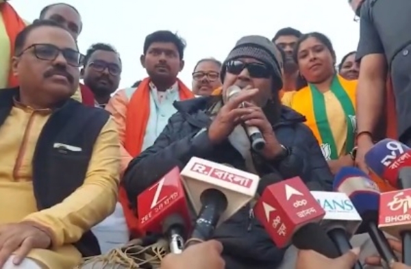 মিঠুন চক্রবর্তী মিঠুন চক্রবর্তী