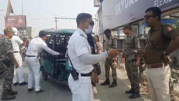 ড্রোন পুলিশ