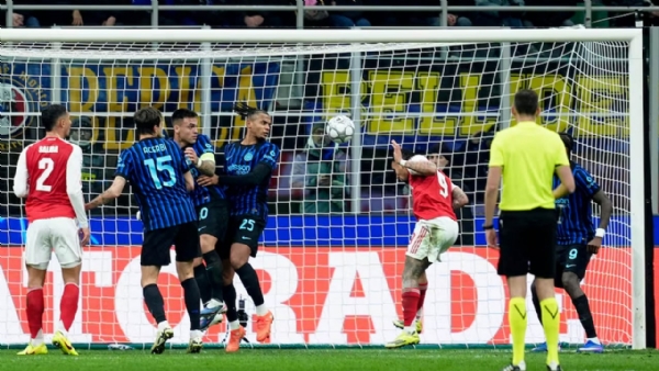 জেসুসের জোড়া গোল, ইন্টারকে হারাল আর্সেনাল