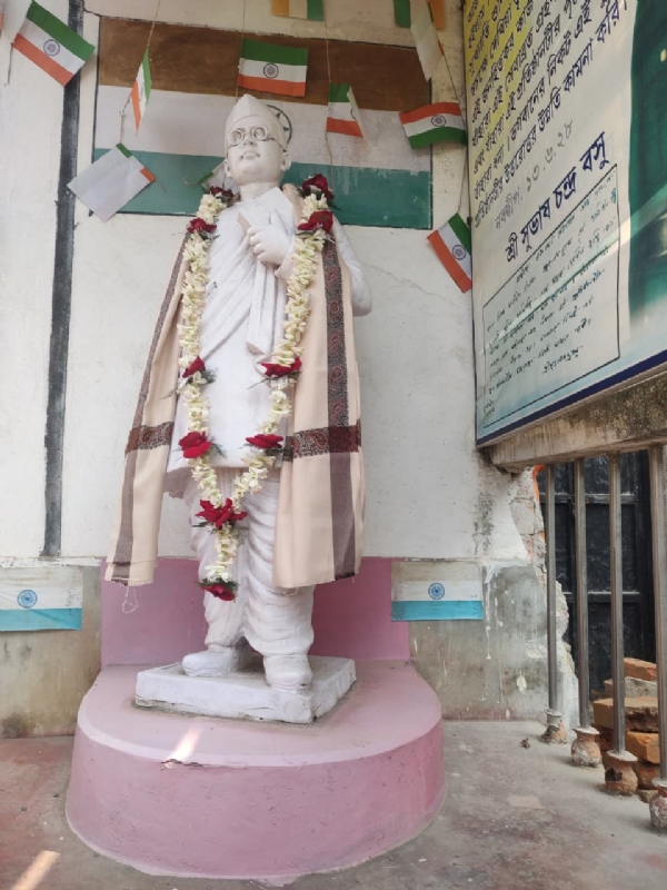 নবদ্বীপের রাধারমণ সেবাশ্রমে নেতাজীর জীবন্ত স্মৃতি