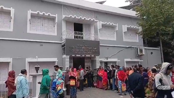 ভোটার লিস্ট গরমিল ভোটার লিস্ট গরমিল