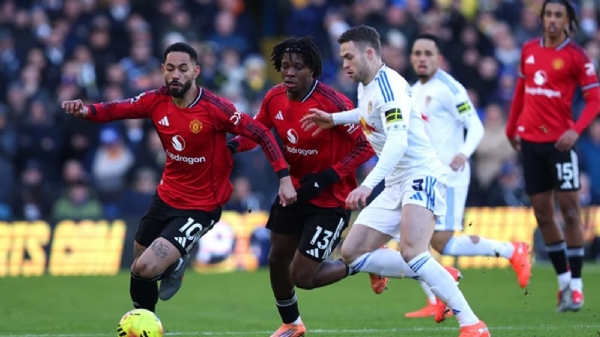 প্রিমিয়ার লিগ: আবারও হোঁচট খেলো ম্যানচেস্টার ইউনাইটেড প্রিমিয়ার লিগ: আবারও হোঁচট খেলো ম্যানচেস্টার ইউনাইটেড