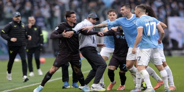 সেরি আ: ৩ লাল কার্ডের ম্যাচে নাপোলির জয়