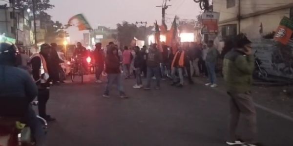 বারাসাতে শুভেন্দু অধিকারীর সভাকে ঘিরে উত্তেজনা, তৃণমূল ছাত্র পরিষদের বিক্ষোভ