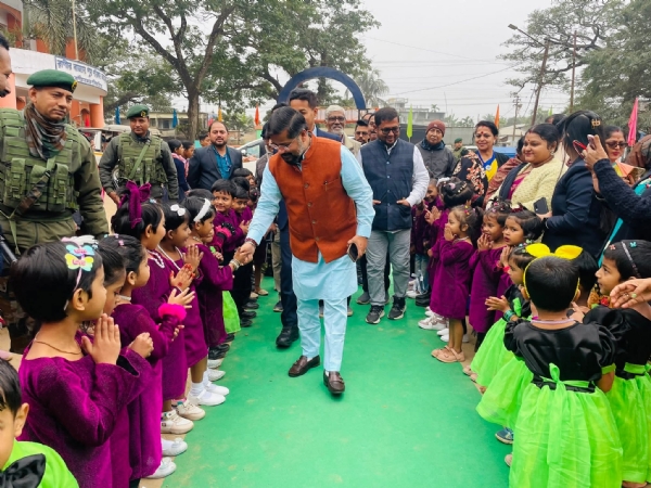 মন্ত্রী সুশান্ত চৌধুরী