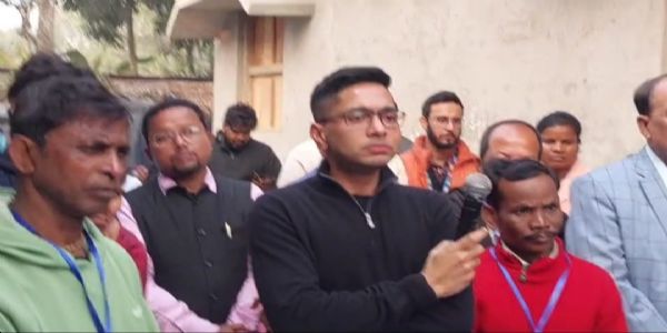 পরিযায়ী শ্রমিকদের পাশেই সহমর্মিতার বার্তা সাংসদ অভিষেক বন্দ্যোপাধ্যায়ের