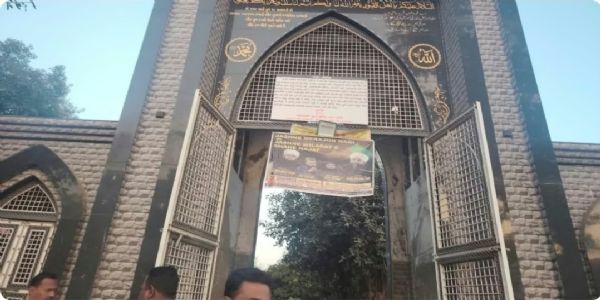 আহমেদাবাদে চারতোদা কবরস্থানের প্রায় ৩০০ কবর স্থানান্তরের নোটিস, বিতর্ক শুরু