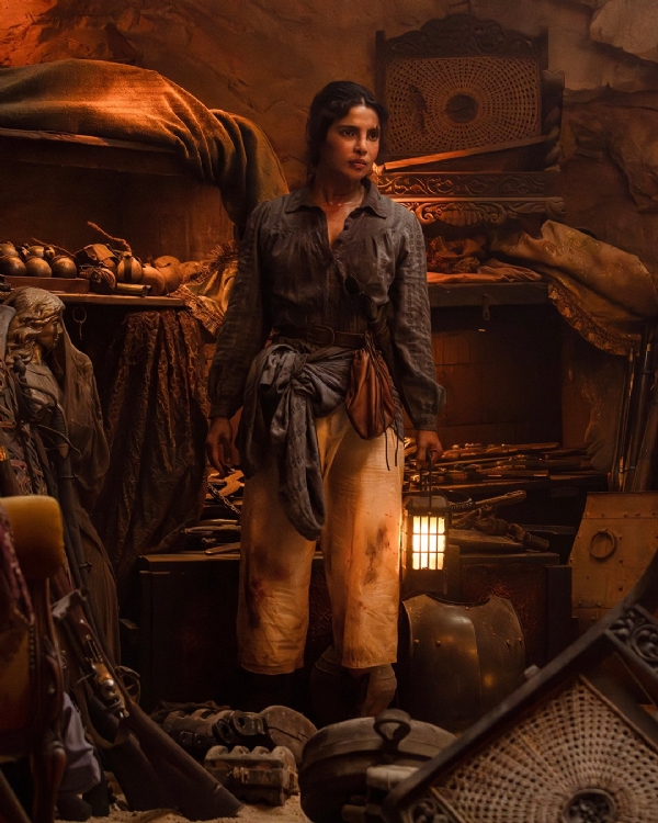 আন্তর্জাতিক ছবিতে নতুন অবতারে প্রিয়াঙ্কা চোপড়া আন্তর্জাতিক ছবিতে নতুন অবতারে প্রিয়াঙ্কা চোপড়া