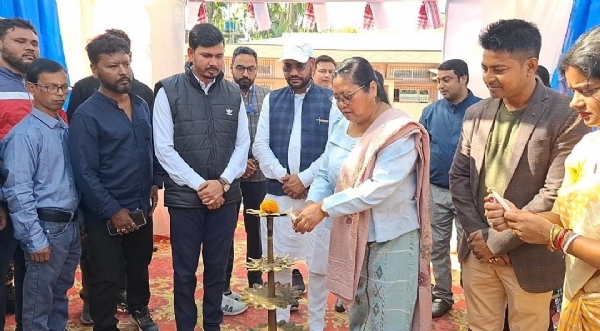 মেলা উদ্বোধনের দৃশ্য মেলা উদ্বোধনের দৃশ্য