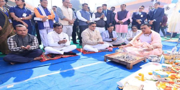 ৬.৮৪ কোটি টাকায় বাপুজী বিদ্যামন্দির হাই স্কুলের নতুন ভবন, ভূমিপূজনে মুখ্যমন্ত্রী ডাঃ সাহা