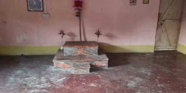 অলৌকিক ঘটনার পর কলাবউ রূপেই ২০০ বছর ধরে পূজিত মা দুর্গা