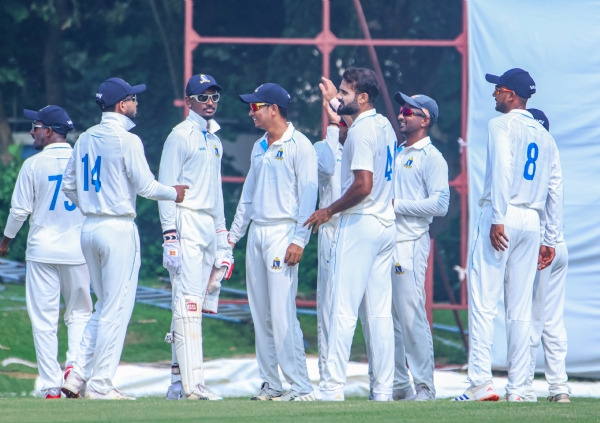 কল্যাণীতে রঞ্জি ট্রফি ক্রিকেটে দিল্লি ও বাংলা মুখোমুখি