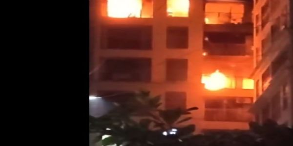 মহারাষ্ট্রের নালাসোপারায় বহুতলে বিধ্বংসী আগুন; বৃদ্ধার মৃত্যু, উদ্ধার ১৫ জন আবাসিক