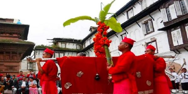নেপালে ফুলপতি উৎসবে বিভিন্ন জেলা সদরে পশুবলির ঐতিহ্য
