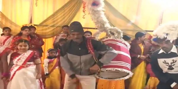 কাশ্মীরে সম্প্রীতি ও ঐতিহ্যের আবহে পূজিত দেবী দুর্গা