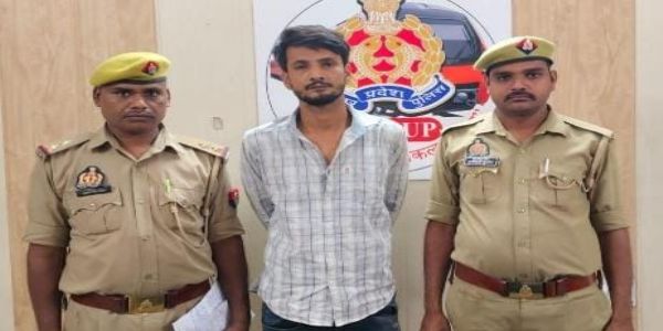 কানপুরে চুরি-লুটের মামলায় পলাতক অভিযুক্ত গ্রেফতার