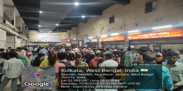 দুর্গাপুজোয় শিয়ালদহ ডিভিশনে যাত্রীসংখ্যার রেকর্ড, যাতায়াত করেছেন ২.৬৩ কোটিরও বেশি মানুষ
