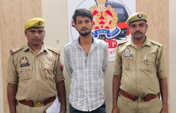 চুরি-লুটের মামলায় দীর্ঘদিন পলাতক অভিযুক্ত গ্রেফতার