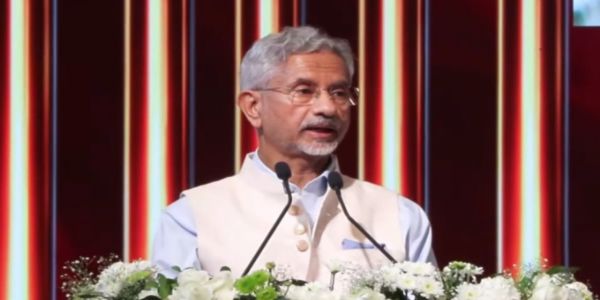 সন্ত্রাসবাদকে কূটনীতির হাতিয়ার হিসেবে ব্যবহার কোনওভাবেই গ্রহণযোগ্য নয় : এস জয়শঙ্কর