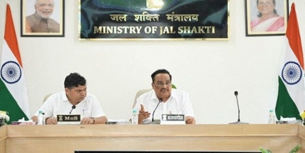 জলসম্পদ প্রকল্পের কাজ দ্রুত শেষ করার নির্দেশ কেন্দ্রীয় জলশক্তি মন্ত্রীর