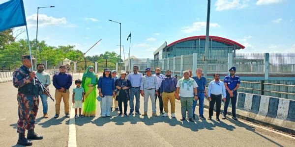 দ্বিপাক্ষিক বাণিজ্য ও যোগাযোগের নতুন দিগন্ত, রামগড় স্থলবন্দর ও ভারত-বাংলাদেশ মৈত্রীসেতু-১ পরিদর্শনে বিশ্বব্যাংকের প্রতিনিধিদল