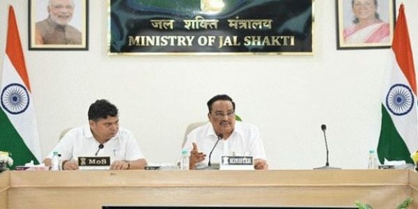 জলসম্পদ প্রকল্পের কাজ দ্রুত শেষ করার নির্দেশ কেন্দ্রীয় জলশক্তি মন্ত্রীর