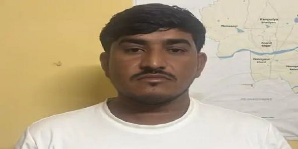 পুলিশের উপর হামলার অভিযোগে গ্রেফতার অভিযুক্ত