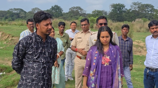 উৎসবের নিরাপত্তায় প্রশাসনিক বৈঠক আরামবাগে