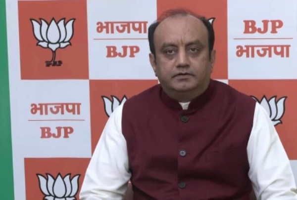সুধাংশু ত্রিবেদী সুধাংশু ত্রিবেদী