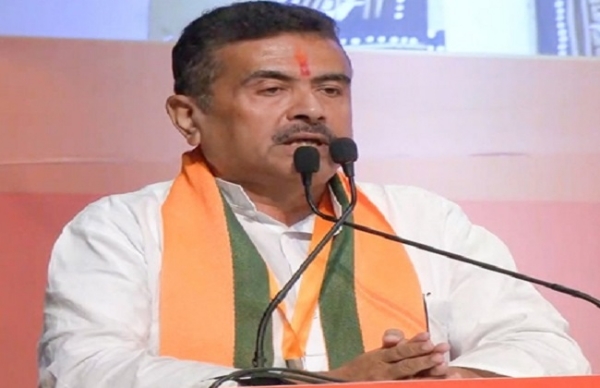मुख्यमंत्री शुभेंदु अधिकारी मुख्यमंत्री शुभेंदु अधिकारी