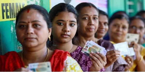(রাউন্ড আপ ) উপনির্বাচনে বিকেল সাড়ে ৫টা পর্যন্ত ৭৬ থেকে ৮৩.৮৬ শতাংশ ভোট,মাদুরান্তকমে সর্বাধিক, নগাঁওয়ে সর্বনিম্ন ভোটদানের হার