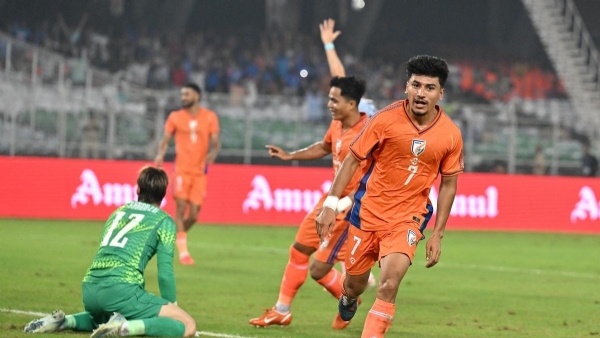 উরুগুয়ের কাছে ১-৬ গোলে পরাজিত ভারত