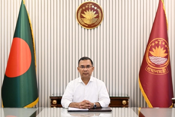 জাতির উদ্দেশে ভাষণ দিচ্ছেন প্রধানমন্ত্রী তারেক রহমান জাতির উদ্দেশে ভাষণ দিচ্ছেন প্রধানমন্ত্রী তারেক রহমান