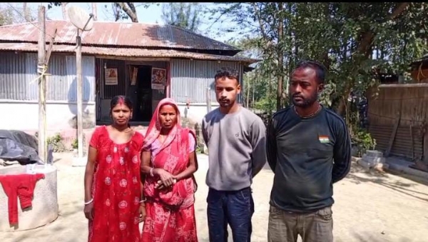 উদ্বেগে পরিবার